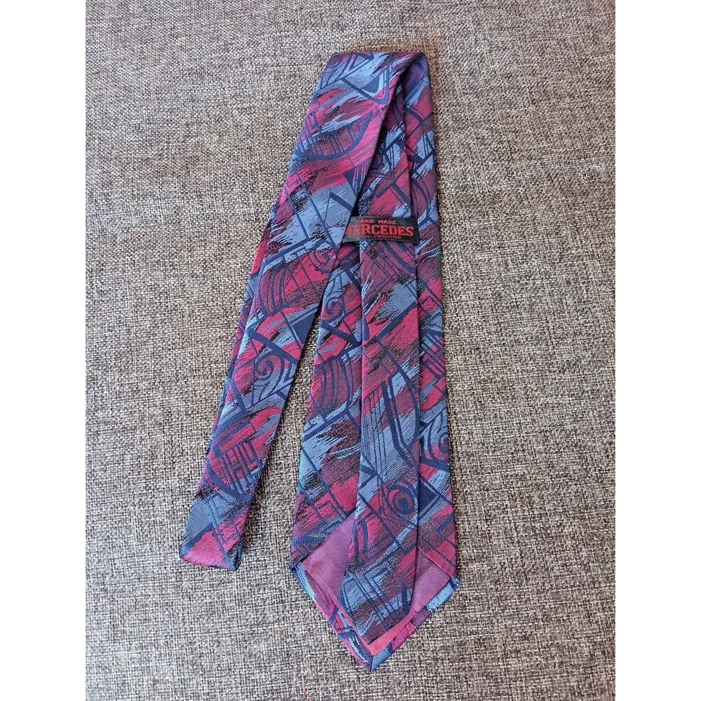 Tie 70s 80s 90s Y2K Mens Mercedes Blue Red 3.75 Wide 58 Long